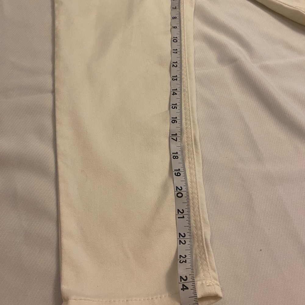 Baccini Authentic Quality White Denim Jeans - Picture 7 of 13